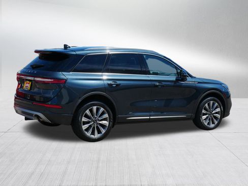 Used 2022 Lincoln Corsair Reserve w/ Equipment Group 201A AWD/4WD image 7
