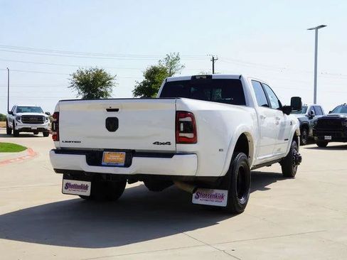 Certified 2024 RAM 3500 Limited w/ Night Edition AWD/4WD image 9