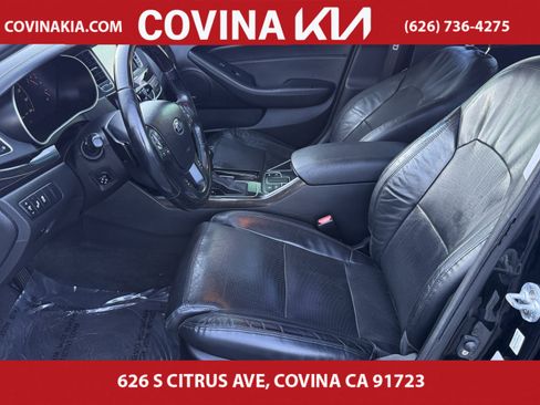 Used 2016 Kia Cadenza Premium image 14