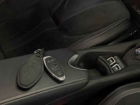 Used 2022 McLaren 720S Performance RWD image 32