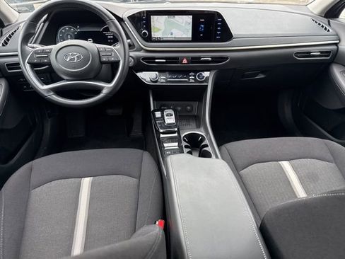 Certified 2023 Hyundai Sonata SEL w/ Convenience Package image 4
