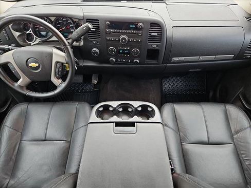 Used 2013 Chevrolet Silverado 1500 LT image 16