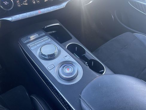 Used 2022 Genesis GV70 3.5T Sport w/ Sport Prestige Package image 33