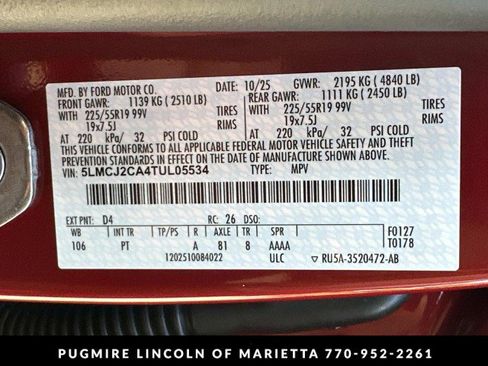 New 2026 Lincoln Corsair Reserve w/ Rear Removable Package Tray image 36