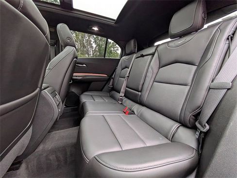 Used 2019 Cadillac XT4 Premium Luxury w/ Enhanced Visibility Package image 14