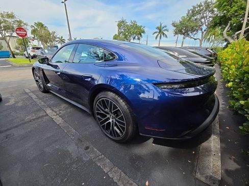 Used 2023 Porsche Taycan w/ Premium Package RWD image 11