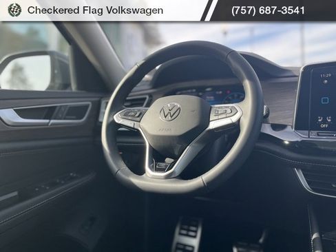 New 2026 Volkswagen Atlas SEL Premium R-Line image 30