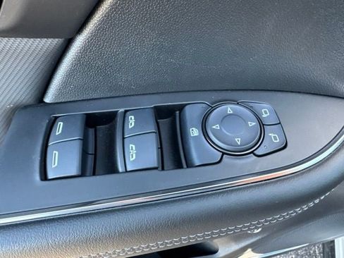 Used 2024 Buick Envision Preferred AWD/4WD image 9
