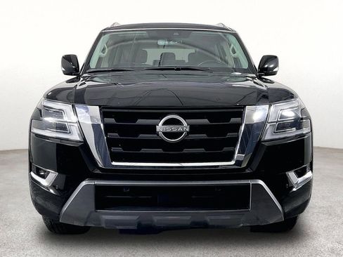 Used 2024 Nissan Armada SV RWD image 4