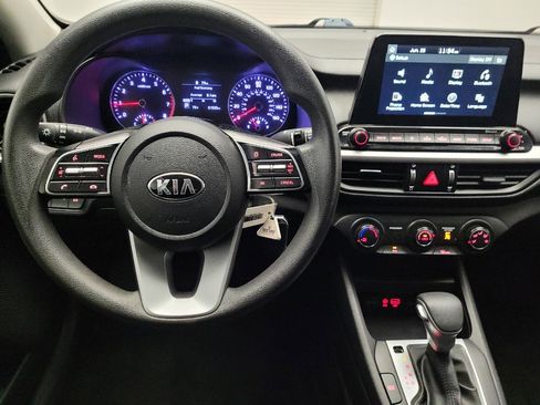 Used 2021 Kia Forte LXS FWD image 22