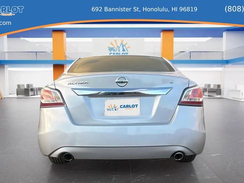 Used 2014 Nissan Altima 2.5 SL w/ Moonroof Package FWD image 3