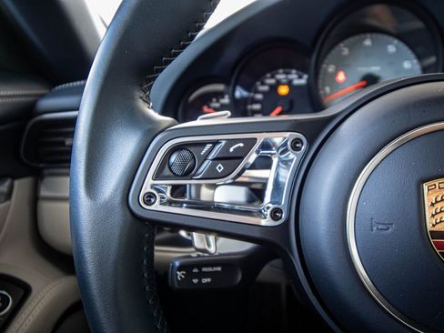 Used 2017 Porsche 911 Carrera S image 33