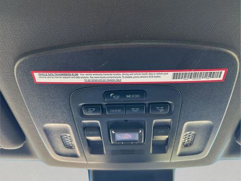 Used 2022 Toyota Avalon Limited w/ Advanced Safety Package FWD image 33