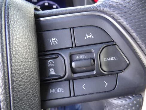 Used 2024 Toyota Tacoma TRD Off-Road AWD/4WD image 17