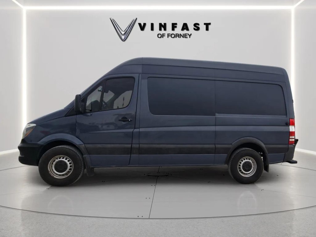 Used 2018 Mercedes-Benz Sprinter 2500 image 4