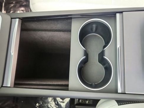 Used 2026 Tesla Model Y AWD image 48