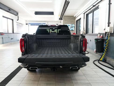 Used 2024 GMC Sierra 1500 Denali w/ Denali Reserve Package AWD/4WD image 41