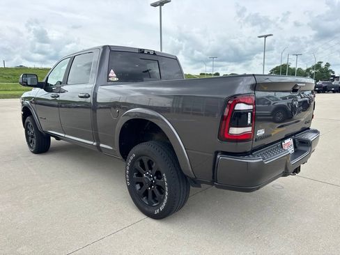 Certified 2022 RAM 2500 Laramie w/ Night Edition AWD/4WD image 25