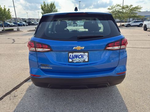 Used 2024 Chevrolet Equinox LS FWD image 4