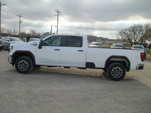 New 2026 GMC Sierra 3500 Pro image 9