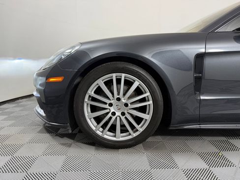 Used 2019 Porsche Panamera image 13
