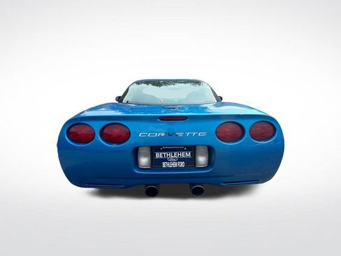 Used 1998 Chevrolet Corvette Coupe RWD image 4