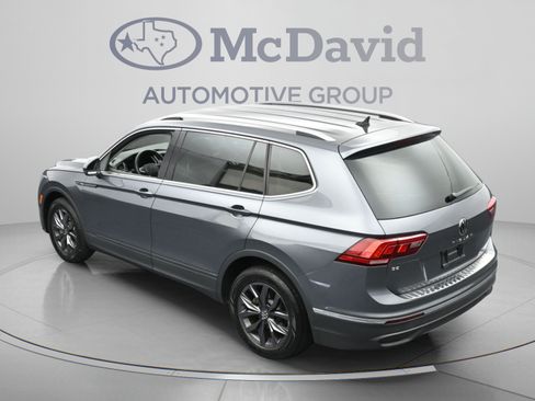 Used 2023 Volkswagen Tiguan SE FWD image 36