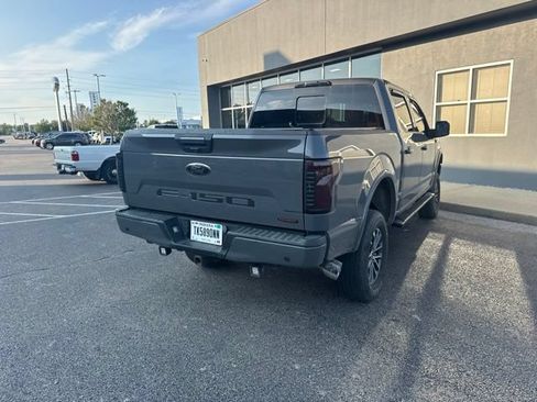 Used 2018 Ford F150 XLT w/ Equipment Group 302A Luxury AWD/4WD image 12