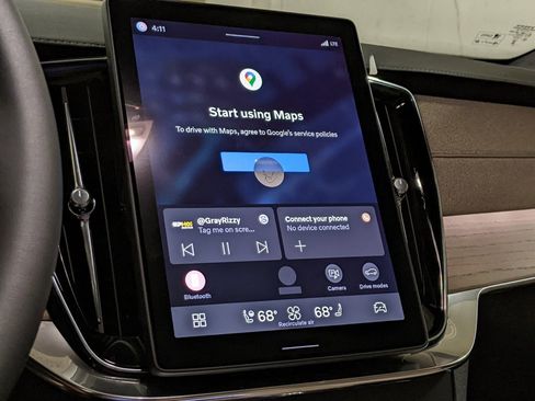 New 2026 Volvo XC90 B6 Plus w/ Protection Package Premier image 16