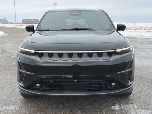 Used 2024 Jeep Wagoneer Launch Edition image 34