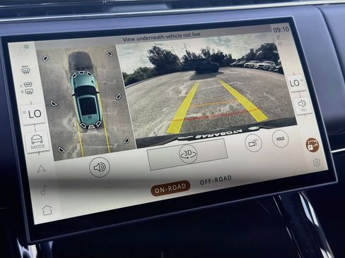 New 2026 Land Rover Range Rover Sport SE AWD/4WD image 35