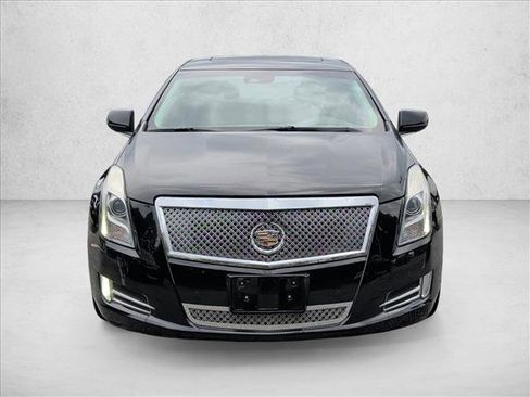 Used 2013 Cadillac XTS Platinum FWD image 6