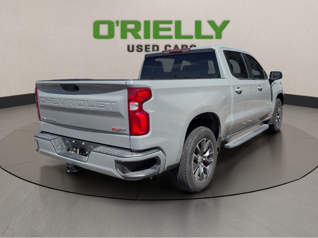 Used 2024 Chevrolet Silverado 1500 RST RWD image 7