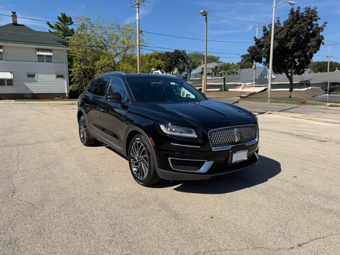 Used 2020 Lincoln Nautilus Reserve w/ Equipment Group 201A image 1