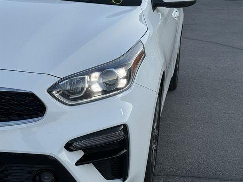 Used 2019 Kia Forte S image 12