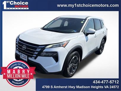 Used 2025 Nissan Rogue SV
