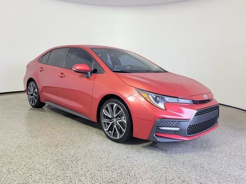 Used 2020 Toyota Corolla SE FWD image 4