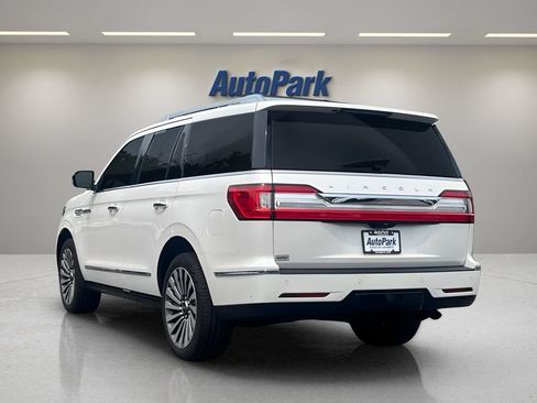 Used 2019 Lincoln Navigator Reserve AWD/4WD image 5