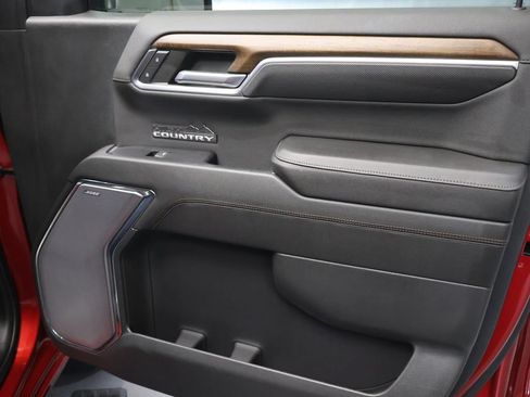 Used 2023 Chevrolet Silverado 1500 High Country w/ High Country Premium Package RWD image 11