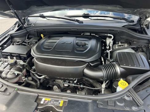 Used 2021 Dodge Durango SXT AWD/4WD image 9