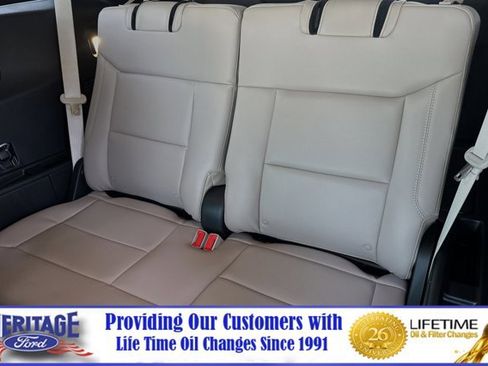 New 2024 Ford Explorer XLT w/ Equipment Group 202A image 12