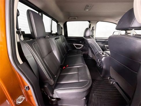 Used 2019 Nissan Titan PRO-4X image 25