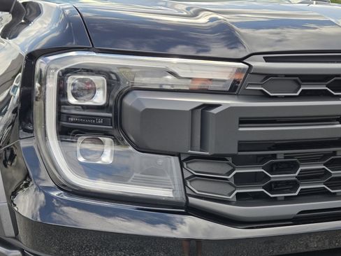 Certified 2025 Ford Ranger Raptor AWD/4WD image 4