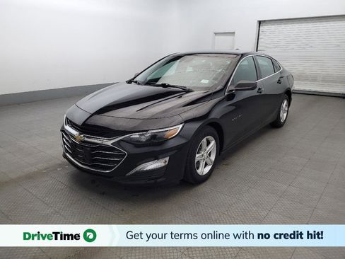 Used 2023 Chevrolet Malibu LS image 1
