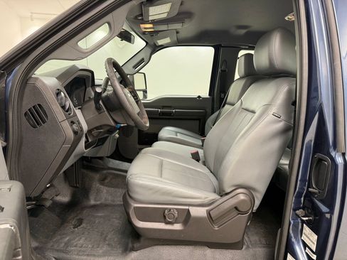 Used 2016 Ford F250 XL w/ Power Equipment Group RWD image 17