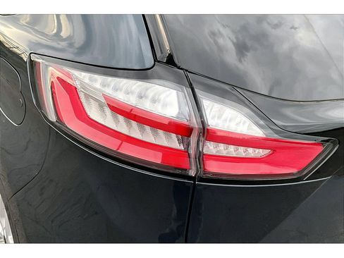 Used 2023 Ford Edge SEL w/ Convenience Package AWD/4WD image 30