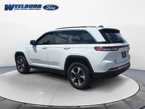 Used 2024 Jeep Grand Cherokee Limited 4xe AWD/4WD image 3