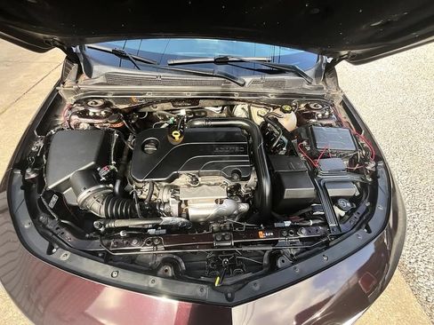 Used 2020 Chevrolet Malibu RS FWD image 3