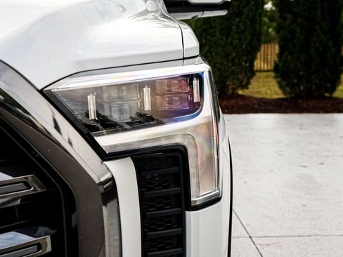 Used 2026 Toyota Tundra Platinum AWD/4WD image 6