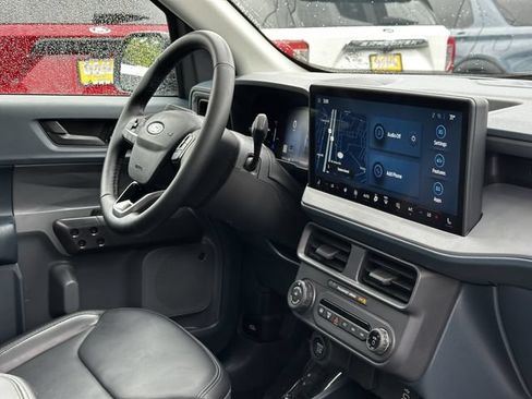 Certified 2026 Ford Maverick Lariat w/ Black Appearance Package AWD/4WD image 34